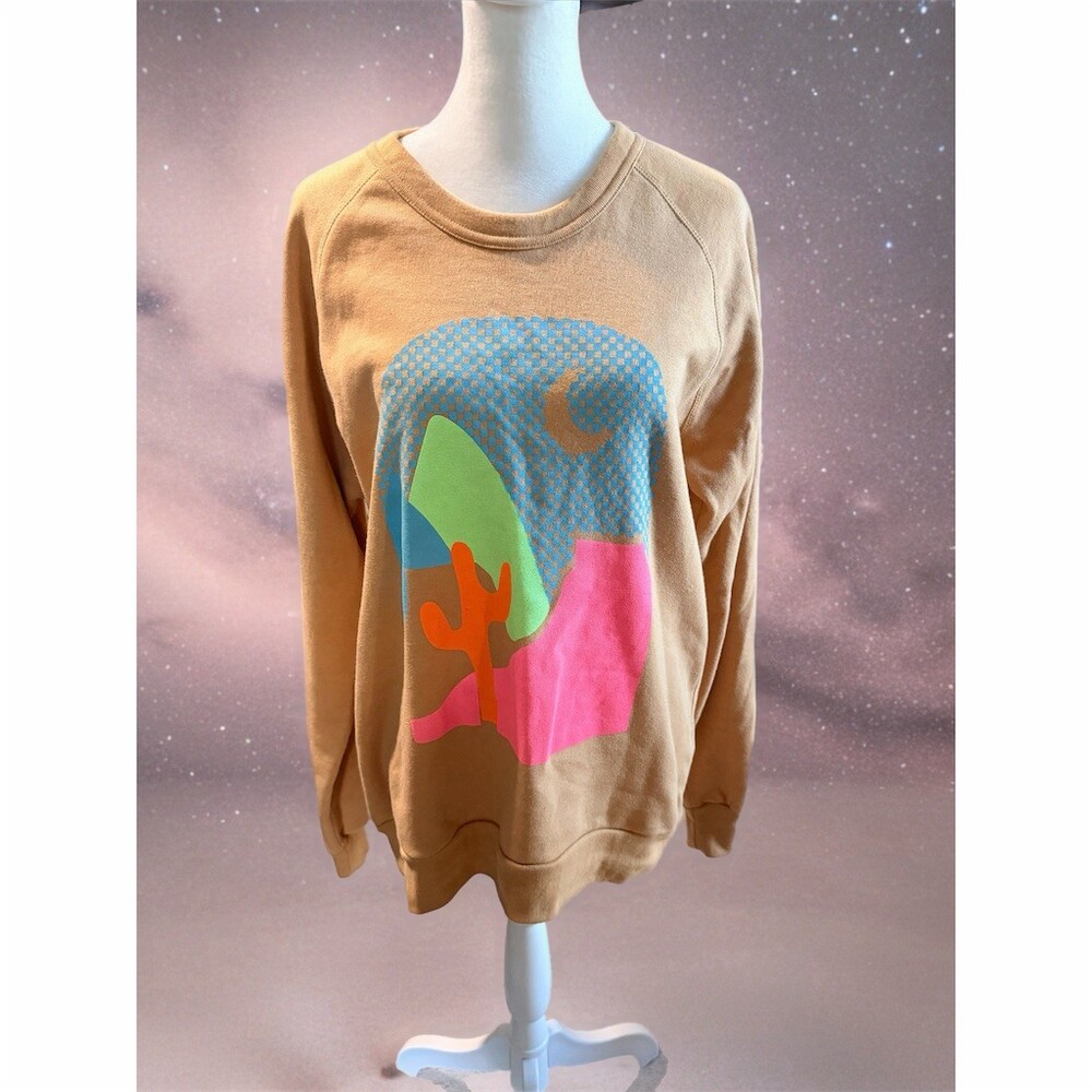 Alternative Sweatshirt Womens M Beige Desert Landscape Graphic Crewneck